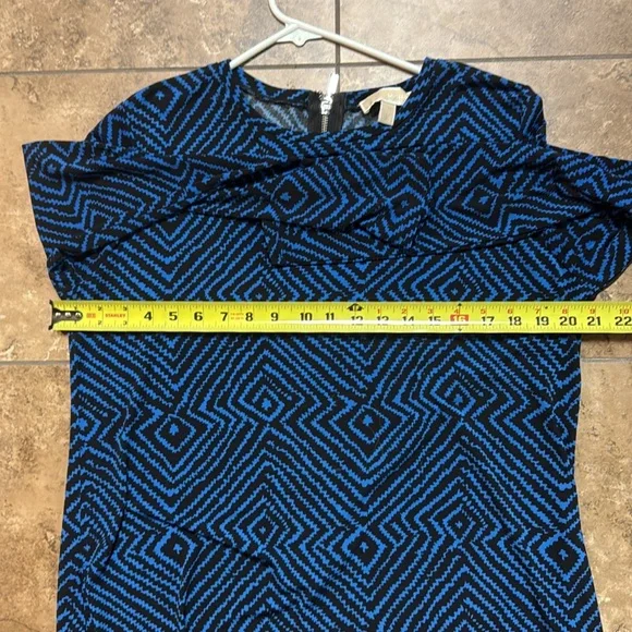 Michael Kors Blue Black Long Sleeve Sheath Dress Womans XL, great condition. - Picture 6 of 6